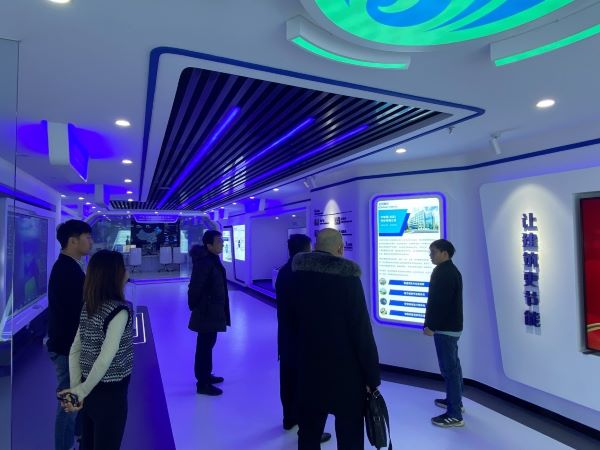 绿色医院协会来访2.jpg 绿色医院协会来访2.jpg